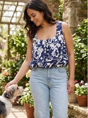 Navy Floral Scoop Neck Bubble Hem Tank Top